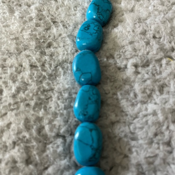 Lia Sophia Turquoise Statement Necklace! - Picture 4 of 4